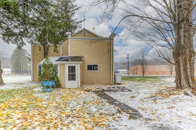 130 France St, Sharon Springs, NY 13459 - photo 6