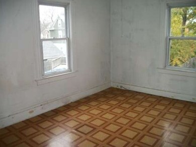 61 Grand St, Springfield, MA 01108 - photo 6