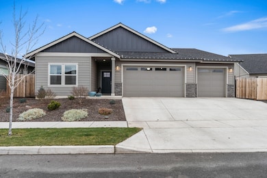 4980 SW Zenith Ave, Redmond, OR 97756 - photo 7