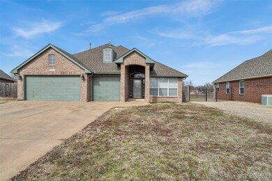 19819 E 43rd Ct S, Broken Arrow, OK 74014 - photo 2