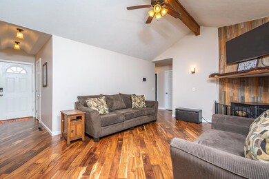 Formal Living 2