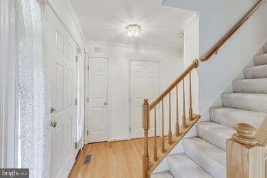 5810 Huckburn Ct, Laurel, MD 20707 - photo 4