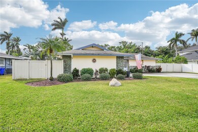 1308 Walden Dr, Fort Myers, FL 33901 - photo 5