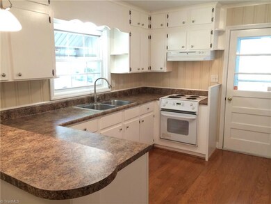 1974 Spero Rd, Asheboro, NC 27205 - photo 5