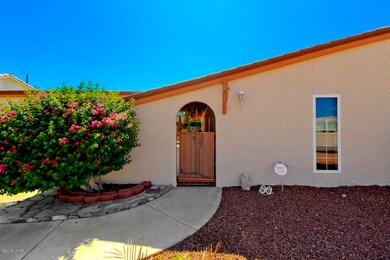 3696 Cactus Ridge Dr-3