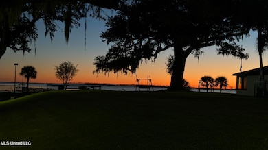 527 Front Beach Dr unit 56, Ocean Springs, MS 39564 - photo 4