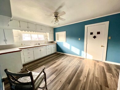 2233 Fairview St, Anderson, IN 46016 - photo 7