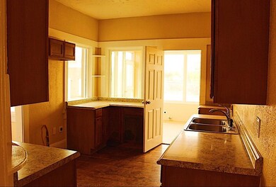 7601 Franklin Dr, El Paso, TX 79915 - photo 4