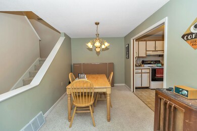 16 Winding Pond Rd unit 16, Londonderry, NH 03053 - photo 6