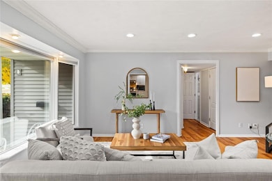 1827 Pleasant St, West Des Moines, IA 50265 - photo 5