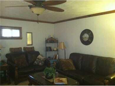 Living Room. So warm, so homey...  ~~