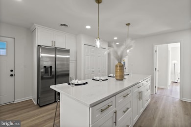 2806 Bay Dr, Sparrows Point, MD 21219 - photo 6