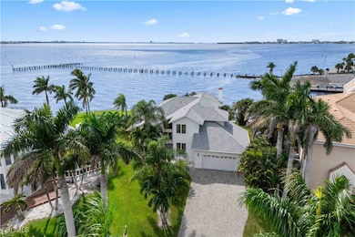 1202 Flamingo Dr, Cape Coral, FL 33904 - photo 3