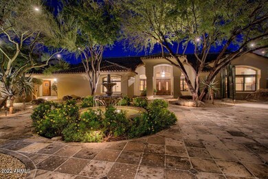 07-Courtyard