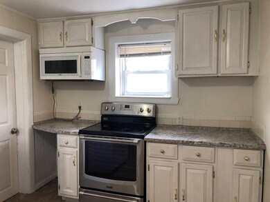 57 Washington St unit 3, Franklin, MA 02038 - photo 2