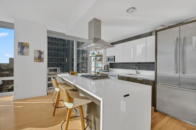 Platinum unit 1403, New York, NY 10036 - photo 2