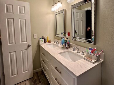 7810 Kellwood Dr, Houston, TX 77040 - photo 7