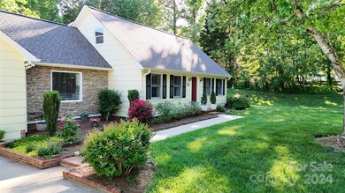 7166 Kidville Rd, Denver, NC 28037 - photo 3