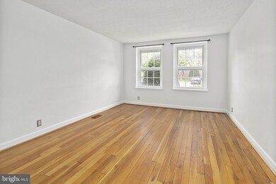 3049 S Buchanan St unit A1, Arlington, VA 22206 - photo 5