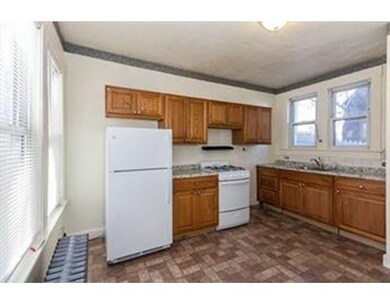 170 Hudson St unit 1, Somerville, MA 02144 - photo 4