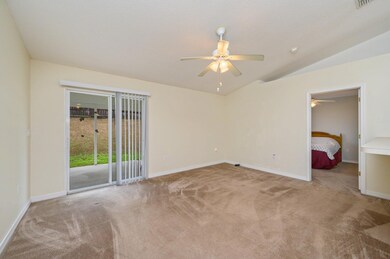 6-web-or-mls-173 Cabana Way-12