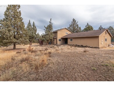 21037 Gift Rd, Bend, OR 97701 - photo 6