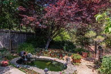 2252 Wicklow pond