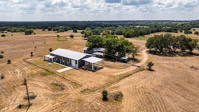 258 Private Road 2006, Schulenburg, TX 78956 - photo 6