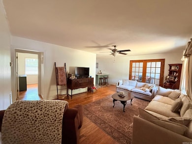 1005 W Taylor St, Clarksville, AR 72830 - photo 6