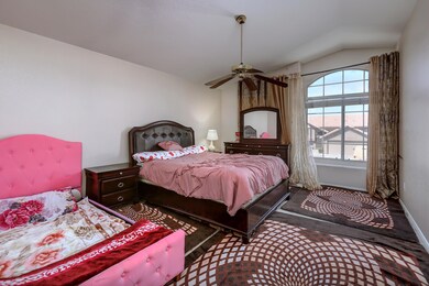 Ivanhoe - Master Bedroom 1U7A0059_60_61_