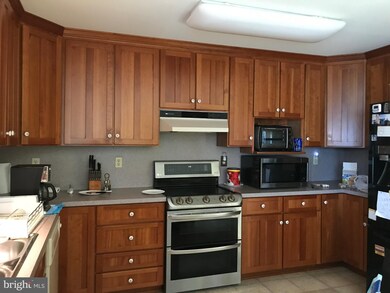 256 N Bohemia Ave, Cecilton, MD 21913 - photo 4