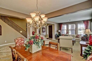 7 - Formal Dinning Room