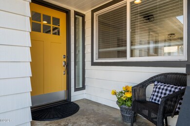 438NE6th (38)