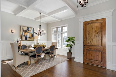 867 E Edenmore Cir-1