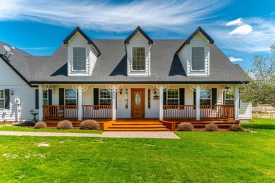 1422BentLp_Exterior-Front3