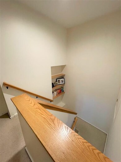 39 Winding Brook Dr, South Burlington, VT 05403 - photo 7