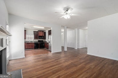 6037 Hemperly Rd, Atlanta, GA 30349 - photo 5