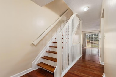 2466 Maxim Ln unit 47B, Columbus, OH 43235 - photo 7