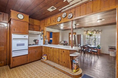 2412 Hawkins Lilly Rd, Weatherford, TX 76085 - photo 5