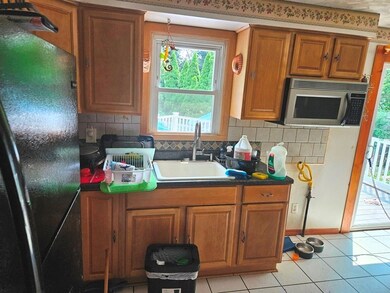 39 Bayberry Rd, Woonsocket, RI 02895 - photo 5