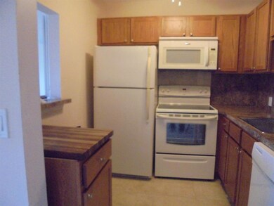 31 Dorset A, Boca Raton, FL 33434 - photo 2