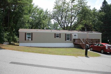 21 Embassy Ave, Hooksett, NH 03106 - photo 3