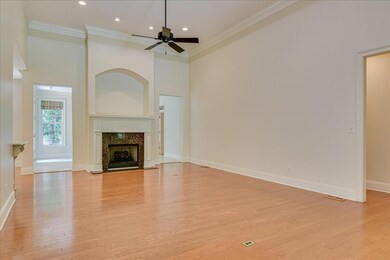 6 Great ROom