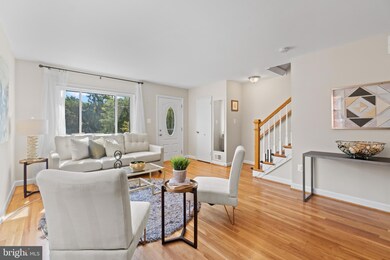 108 W Taylor Run Pkwy, Alexandria, VA 22314 - photo 6