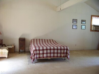 6825 Stickles Rd, Three Oaks, MI 49128 - photo 4