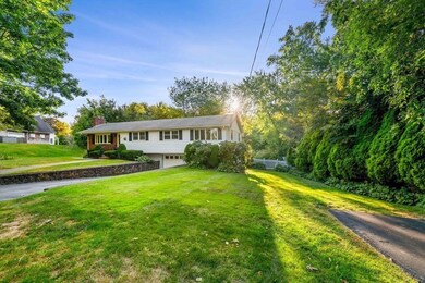 442 Pearl St, Reading, MA 01867 - photo 4