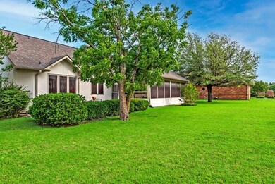 145 Fairway Loop Dr, Pottsboro, TX 75076 - photo 6