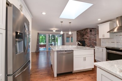 9 King Philip Trail, Norfolk, MA 02056 - photo 6