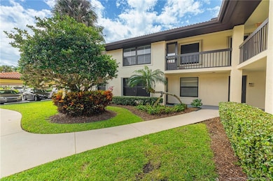 331 SW South River Dr unit 107, Stuart, FL 34997 - photo 5