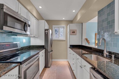 26 Locust Ct, Spring Lake, NJ 07762 - photo 6